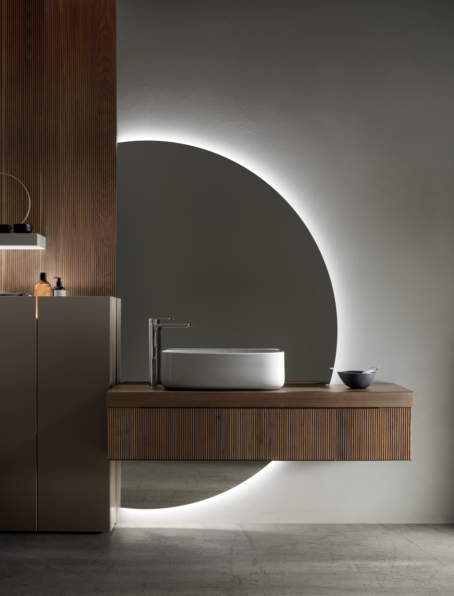 specchio bagno tondo retroilluminato