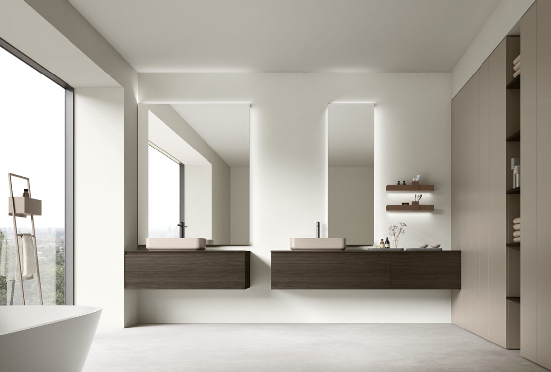 arredo bagno con doppio lavabo con mobili di diversa lunghezza 