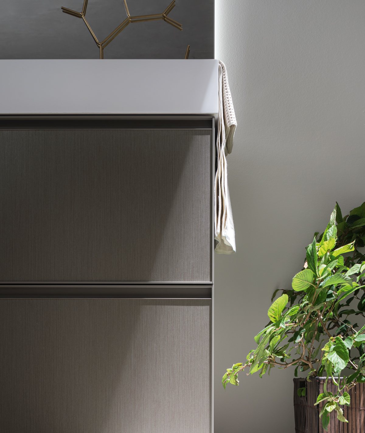 bagno moderno effetto metallizzato