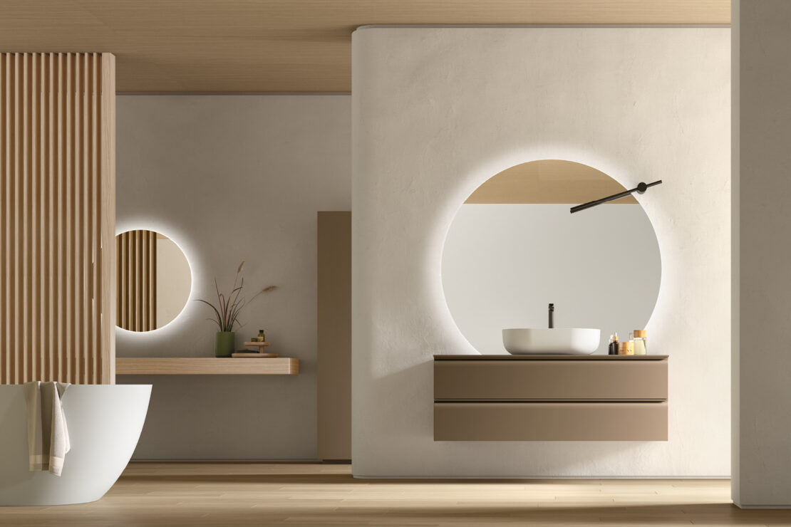 arredo bagno elegante con colori neutri e caldi e legno chiaro